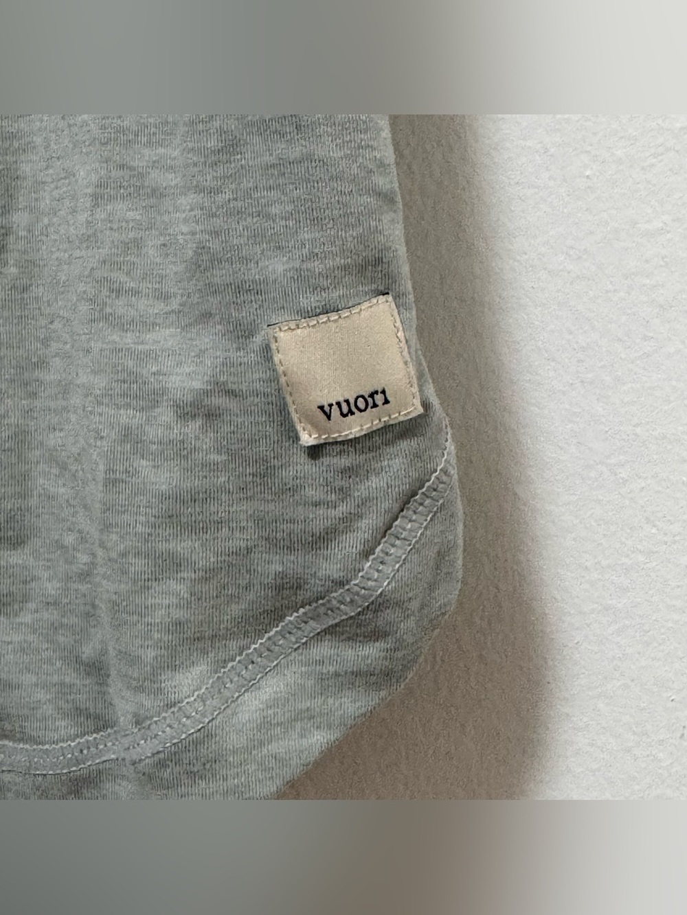 Vuori Lux Performance T-Shirt sz Large - Picture 2 of 5